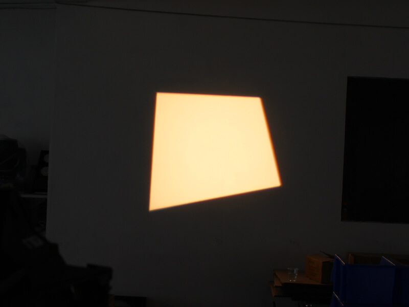 Foco de perfil LED de lente fija de 180 W Leko Light