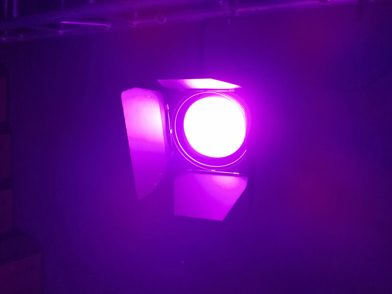 Luz Led Fresnel remota de 200W para teatro